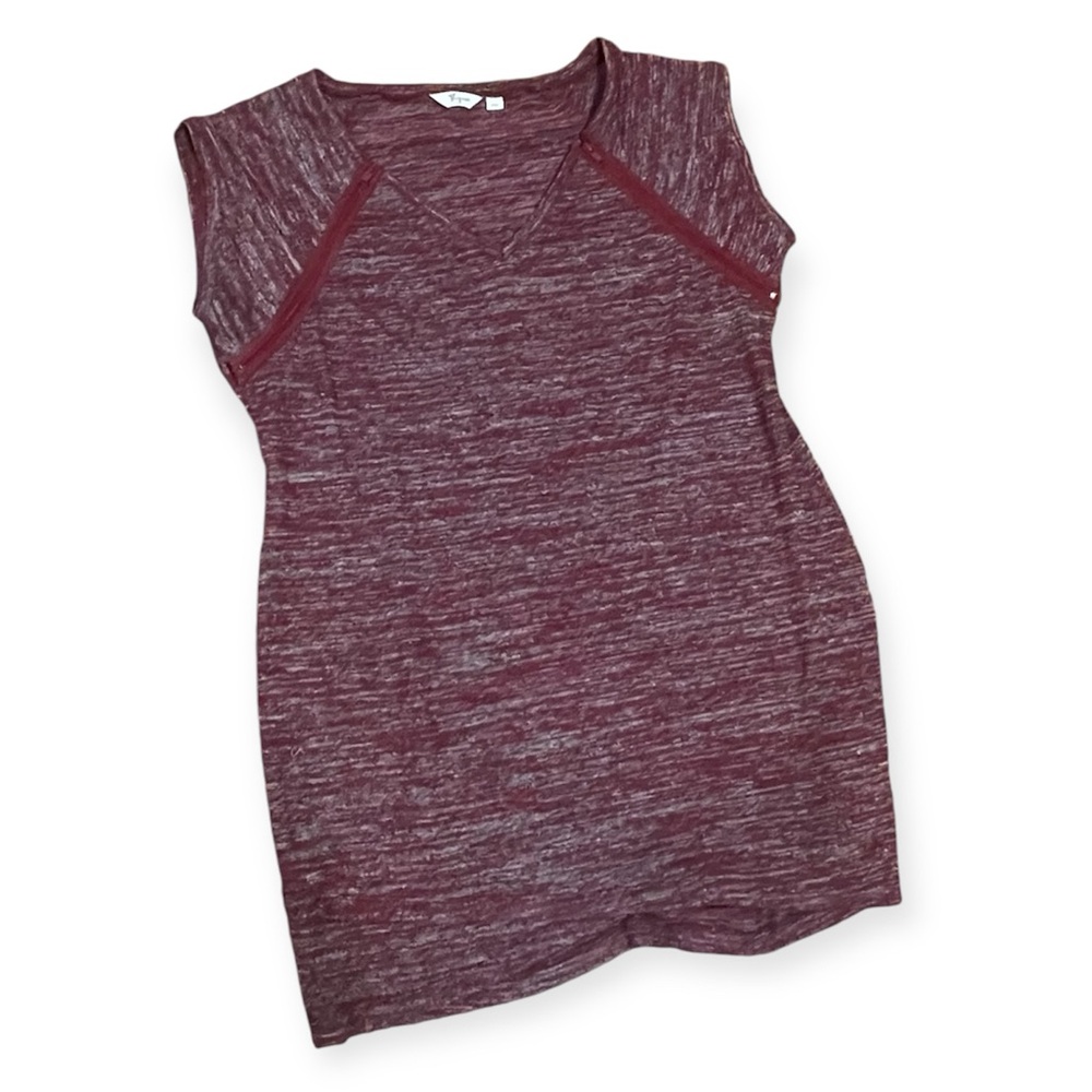 Thyme Maternity Nursing Zipper Tunic Top Tee T-shirt Dark Deep Red Purple Medium
